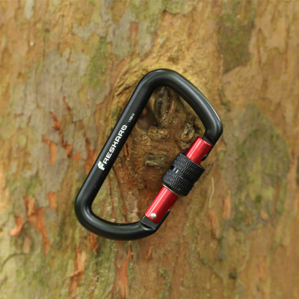 12kN Screw Locking Carabiner on Tree