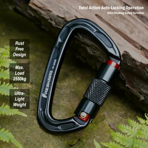 FresKaro Autolocking carabiner on a grass