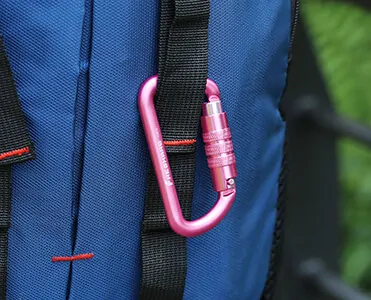 12kN Carabiner clip for Backpack
